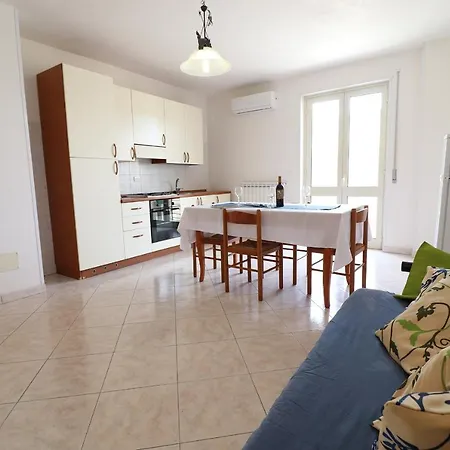 Casa Marta 4 Posti A Holiday home *